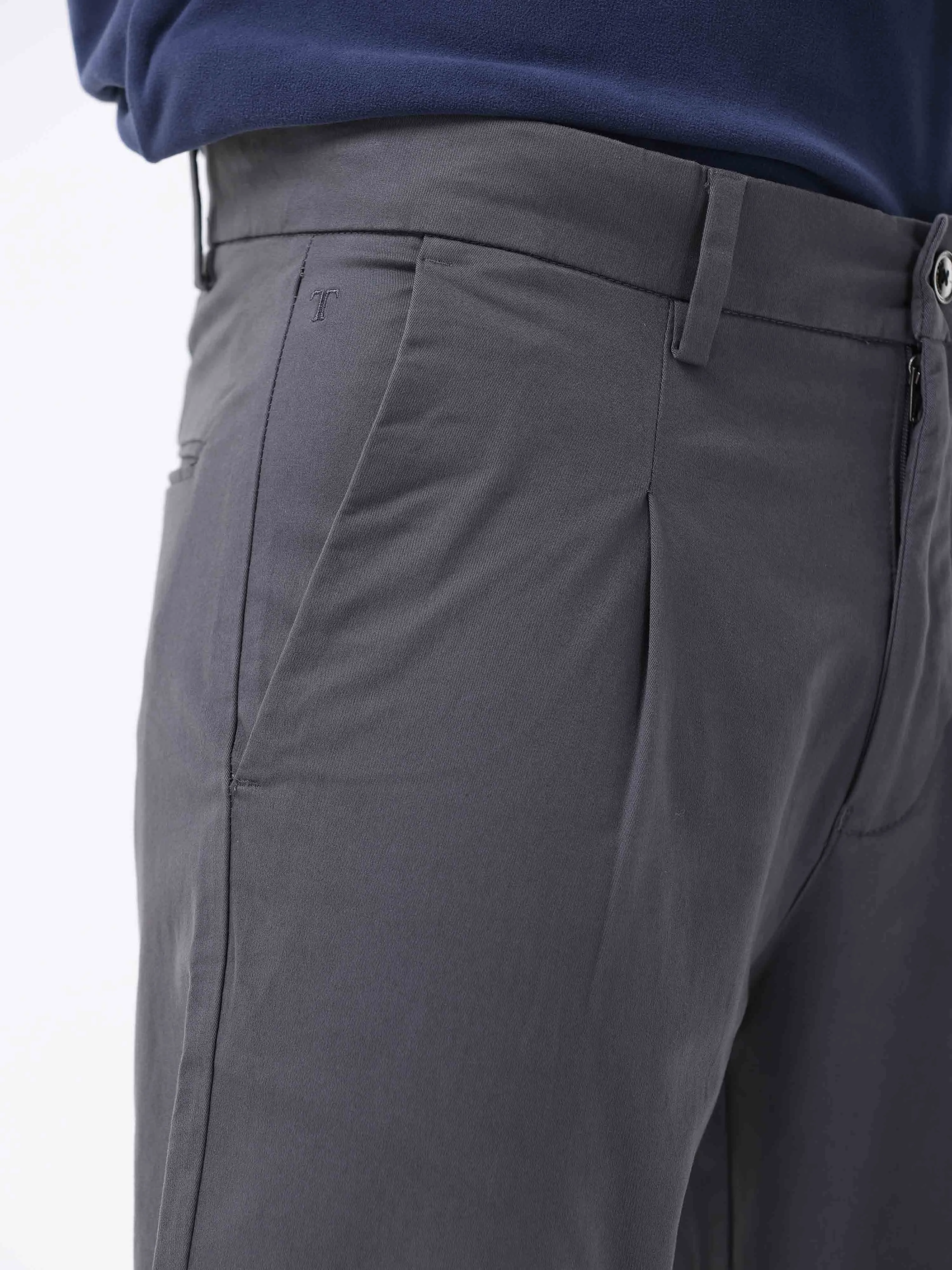 Essential Pleated Dark Grey Fine Twill Pant