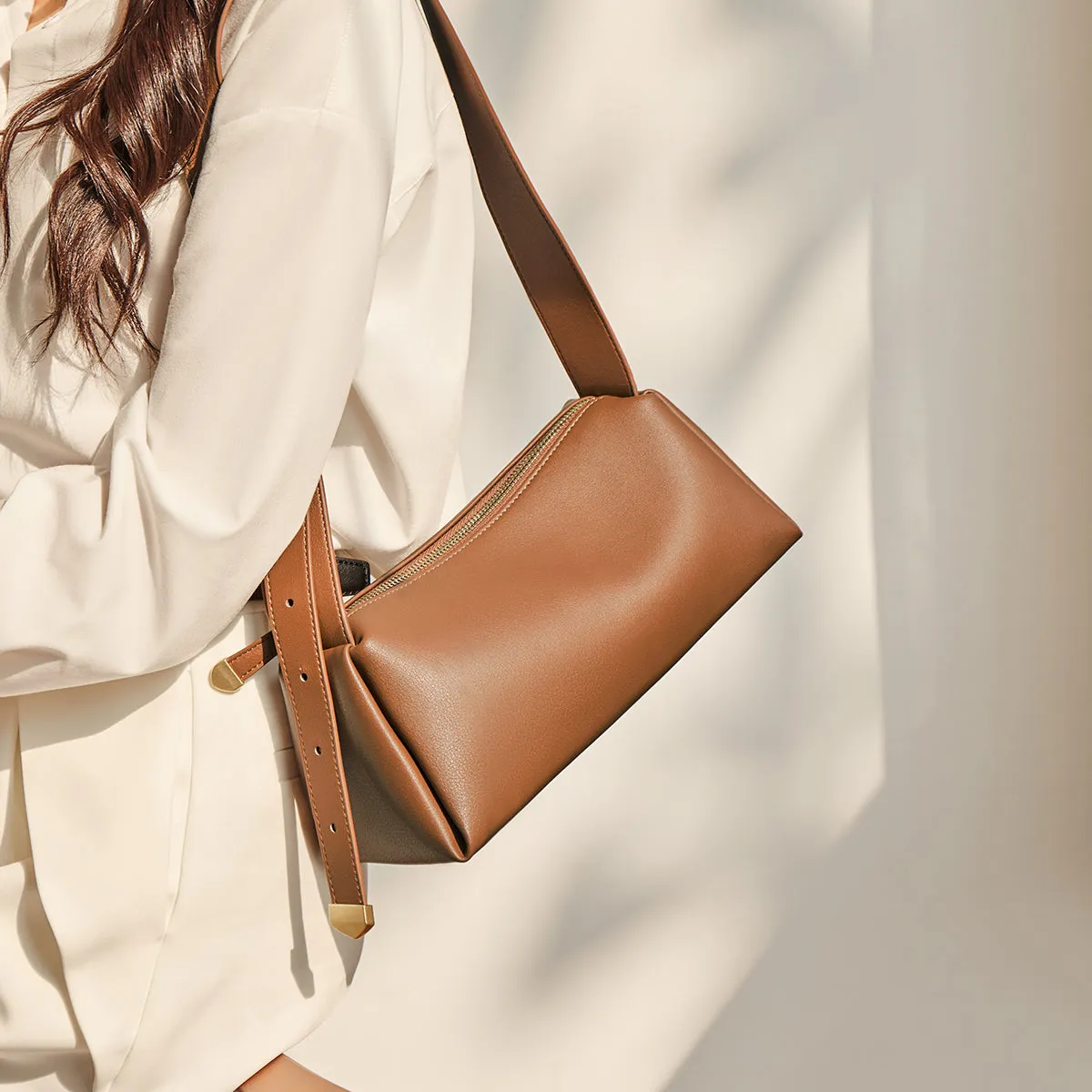 Luxe Ivory Leather Bucket Bag