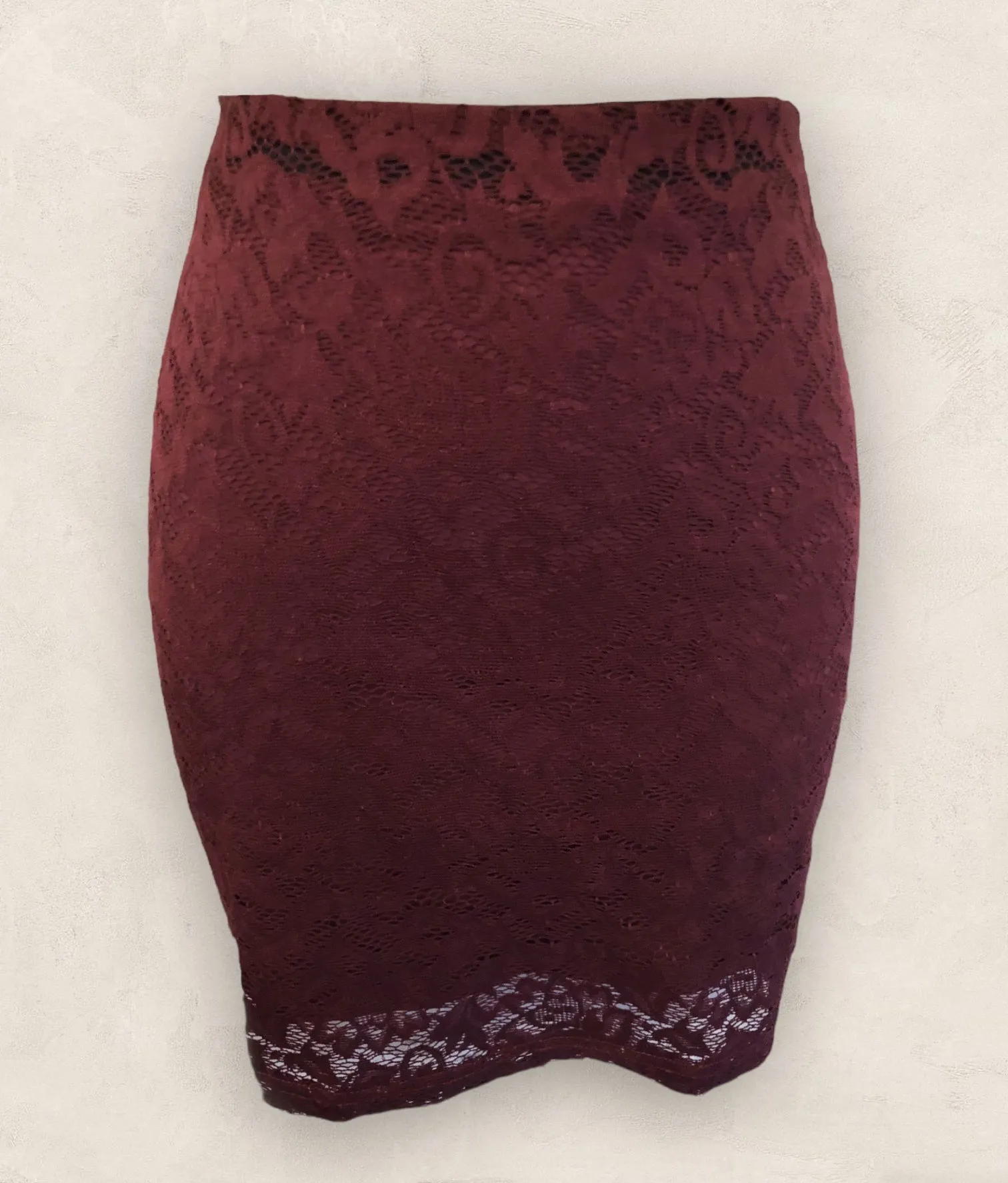 Pull & Bear Burgundy Ladies Lace Stretch Mini Skirt Size M UK 8 US 4 EU 36