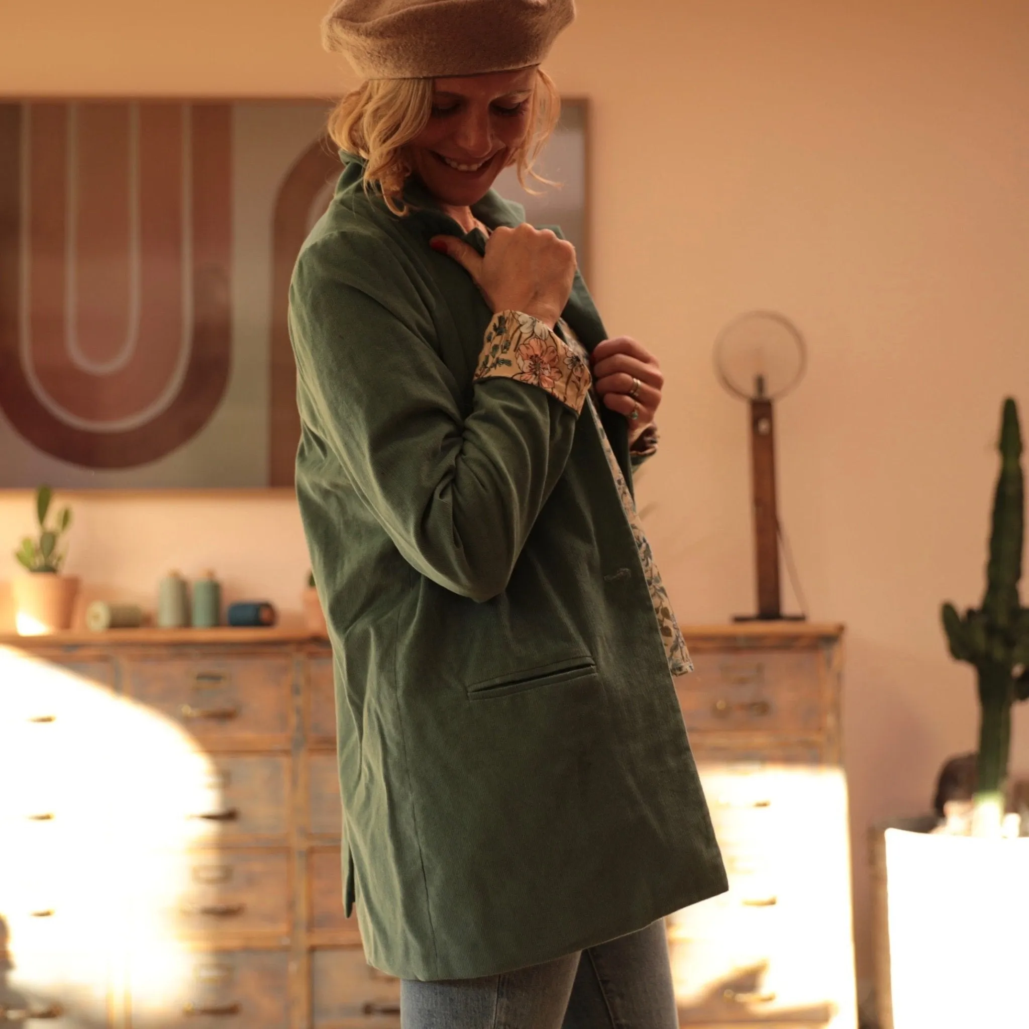 Veste Simone velours milleraies vert printannier