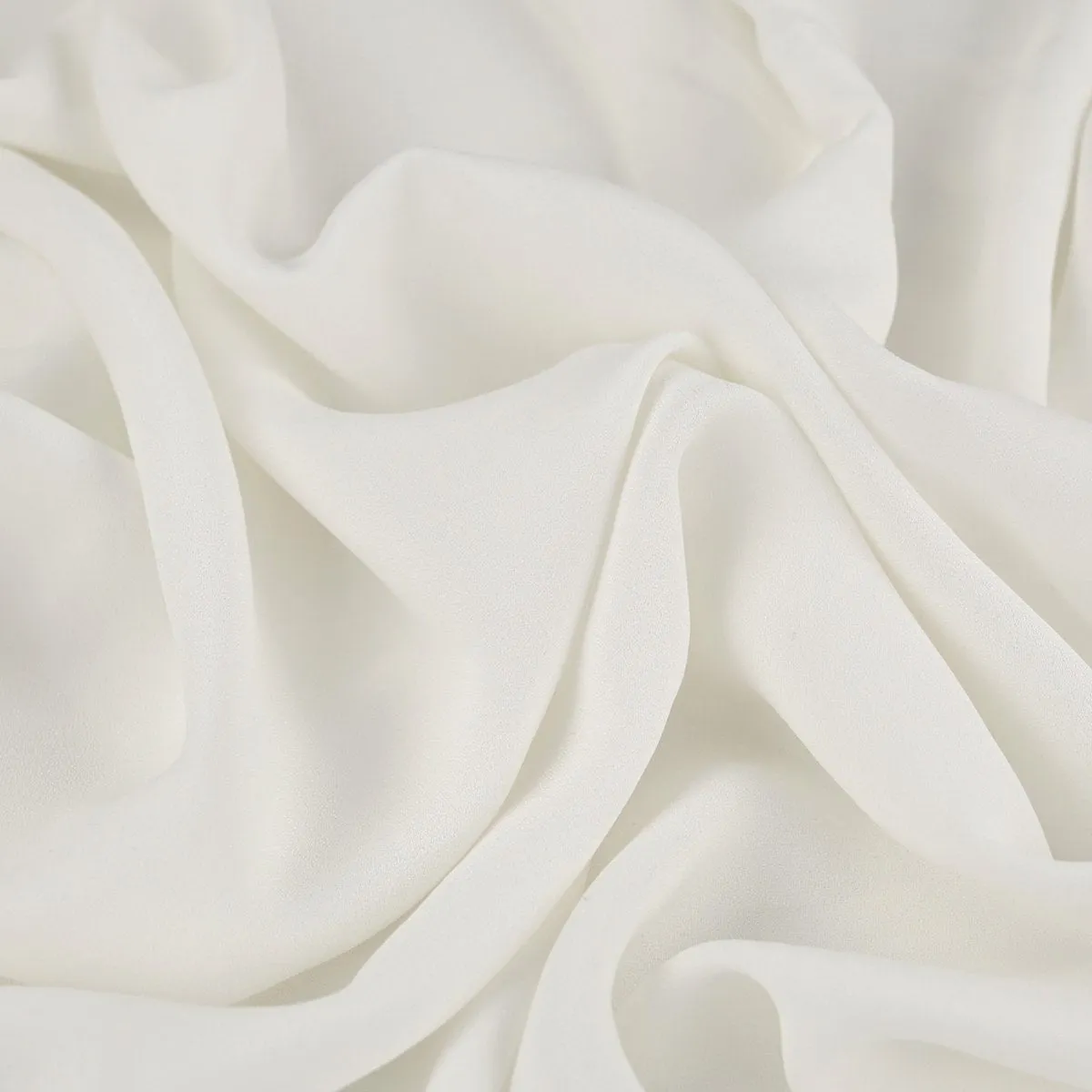 White Crepe Fabric 570